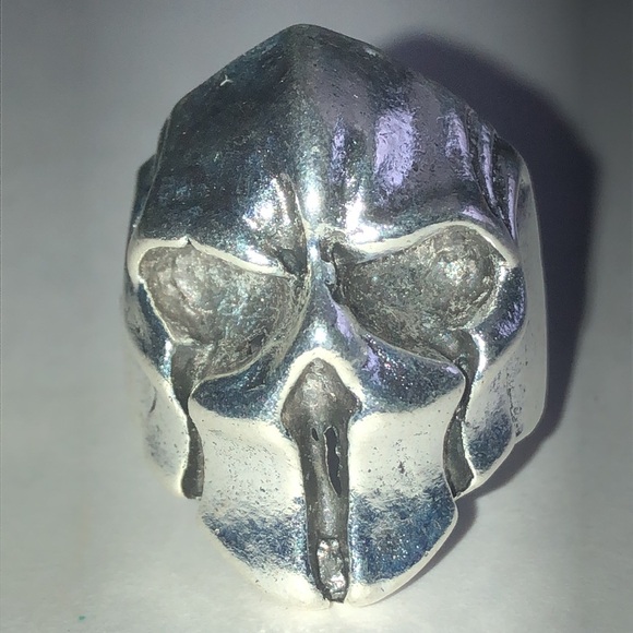 Size 8 Silver Tone Skull Boho Biker Ring - Picture 3 of 7